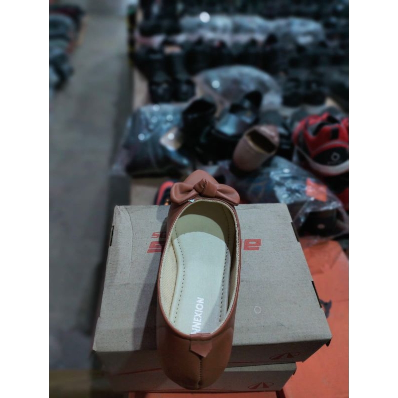 pansus wanita kekinian - CONEXION