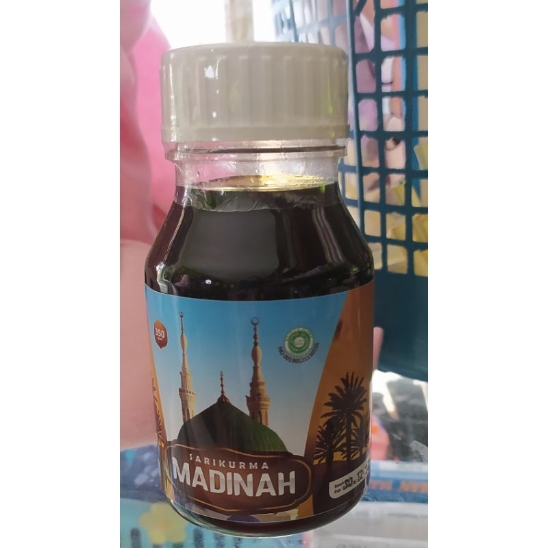 

Sari Kurma Madinah 330 ml