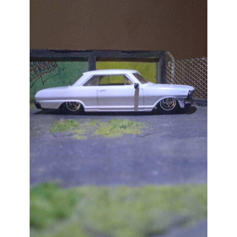 HOTWHEELS '83 CHEVY CUSTOM