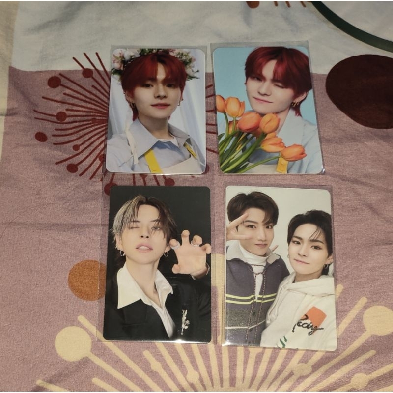 TREASURE YOSHI TINCASE BLOOMING PHOTOCARD CROWN