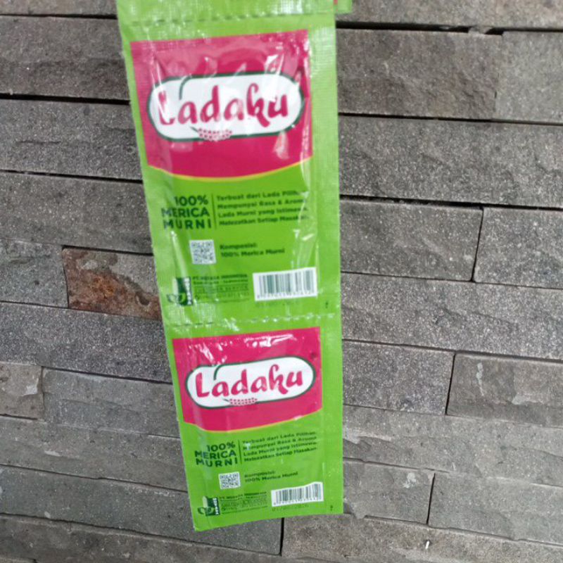 

Lada / Merica Bubuk Sachet Merk Ladaku