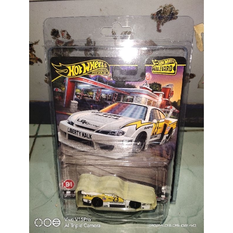 hotwheels premium 2024 (Nissan Silvia s15 lbwk)