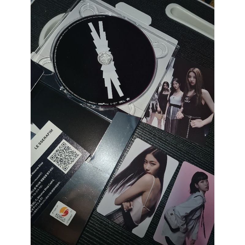 le sserafim fearless album fullset monochrome bouquet