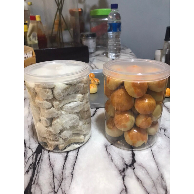 

[PRE-ORDER] Cemilan Lebaran Nastar & Putri Salju Lumeer Lembuut