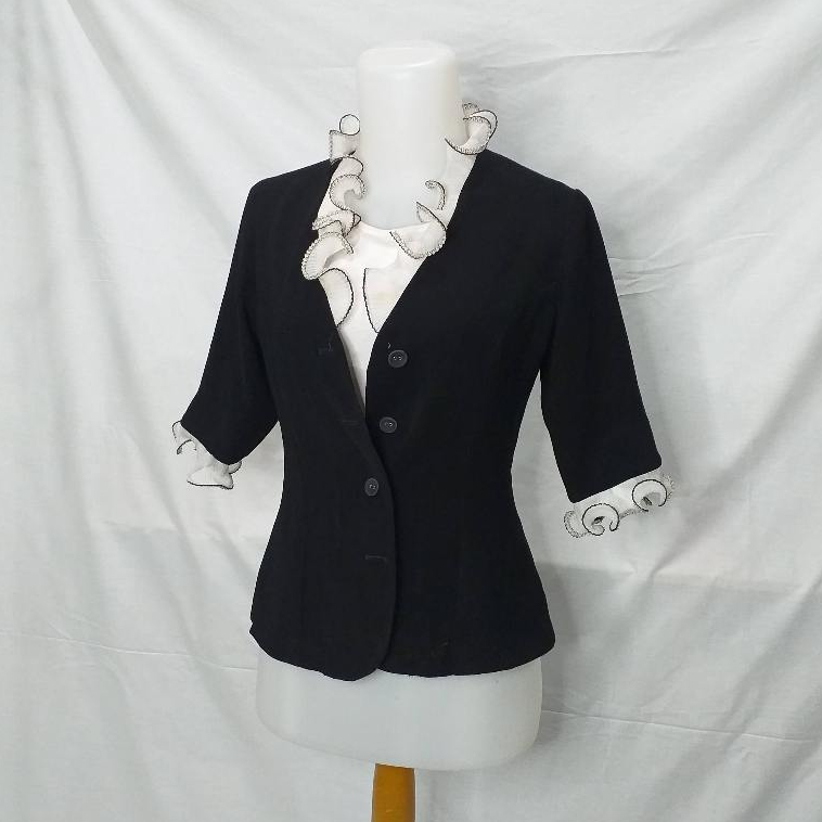 [PL] Blazer Hitam Renda