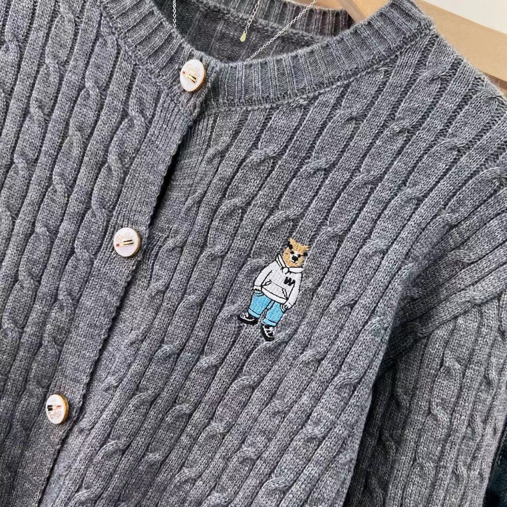 Bear logo tebal cardigan knit cable import premium bangkok