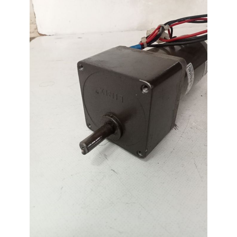 dinamo DC gearbox  24v  40w 40rpm