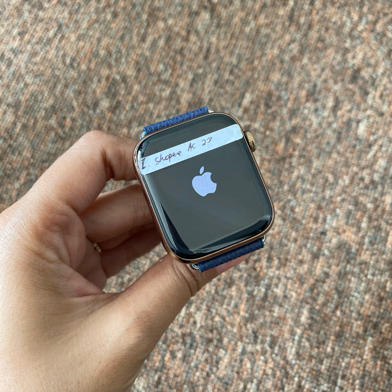 Apple Watch Series 4 44mm Seken Resmi iBox (gold)