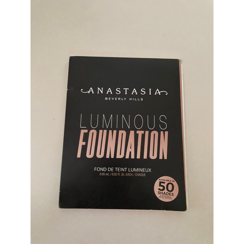 Anastasia Beverly Hills Luminous Foundation Tester