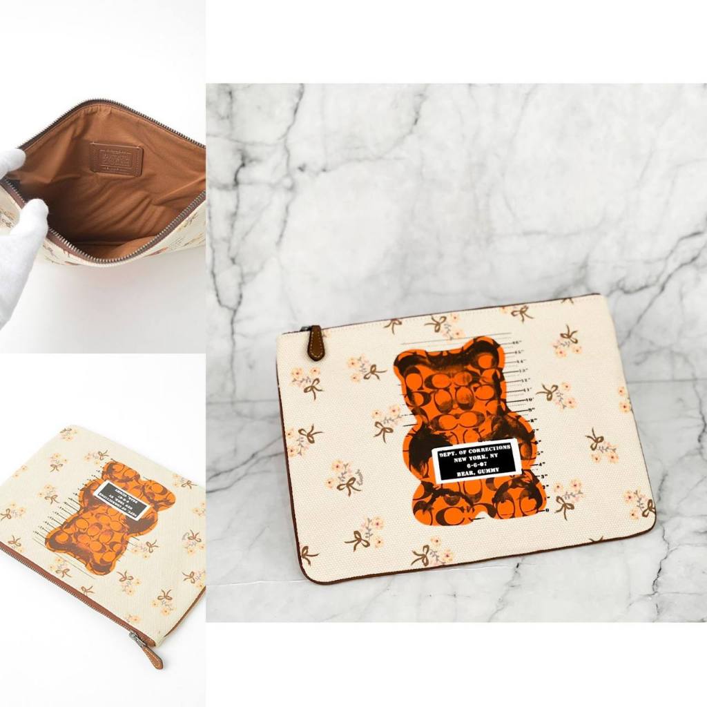 COACH LARGE POUCH VANDAL GUMMY BEAR ORIGINAL