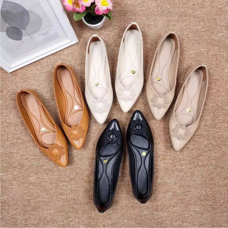 SEPATU WANITA SEPATU FLAT SHOES SEPATU MODEL KEKINIAN