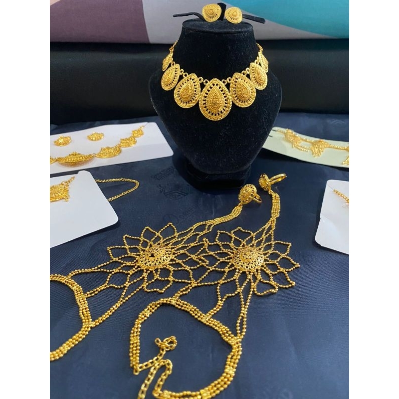 kalung choker /perhiasan kalung emas aksesoris india mewah murah choker