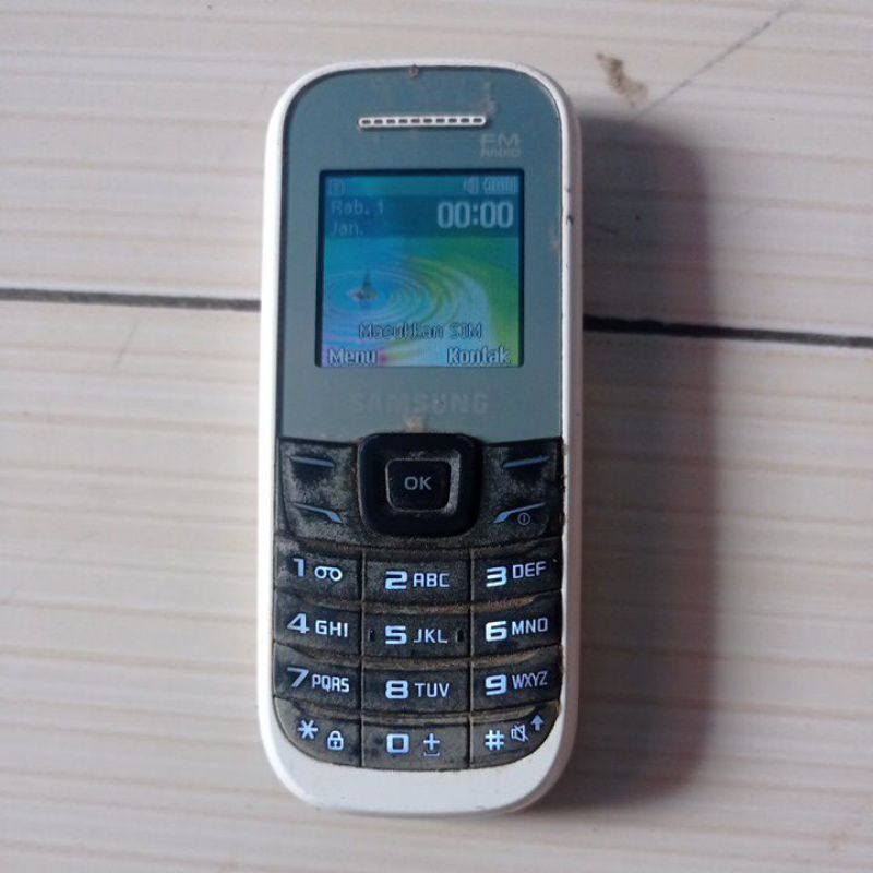 hp jadul samsung GT E1205Y