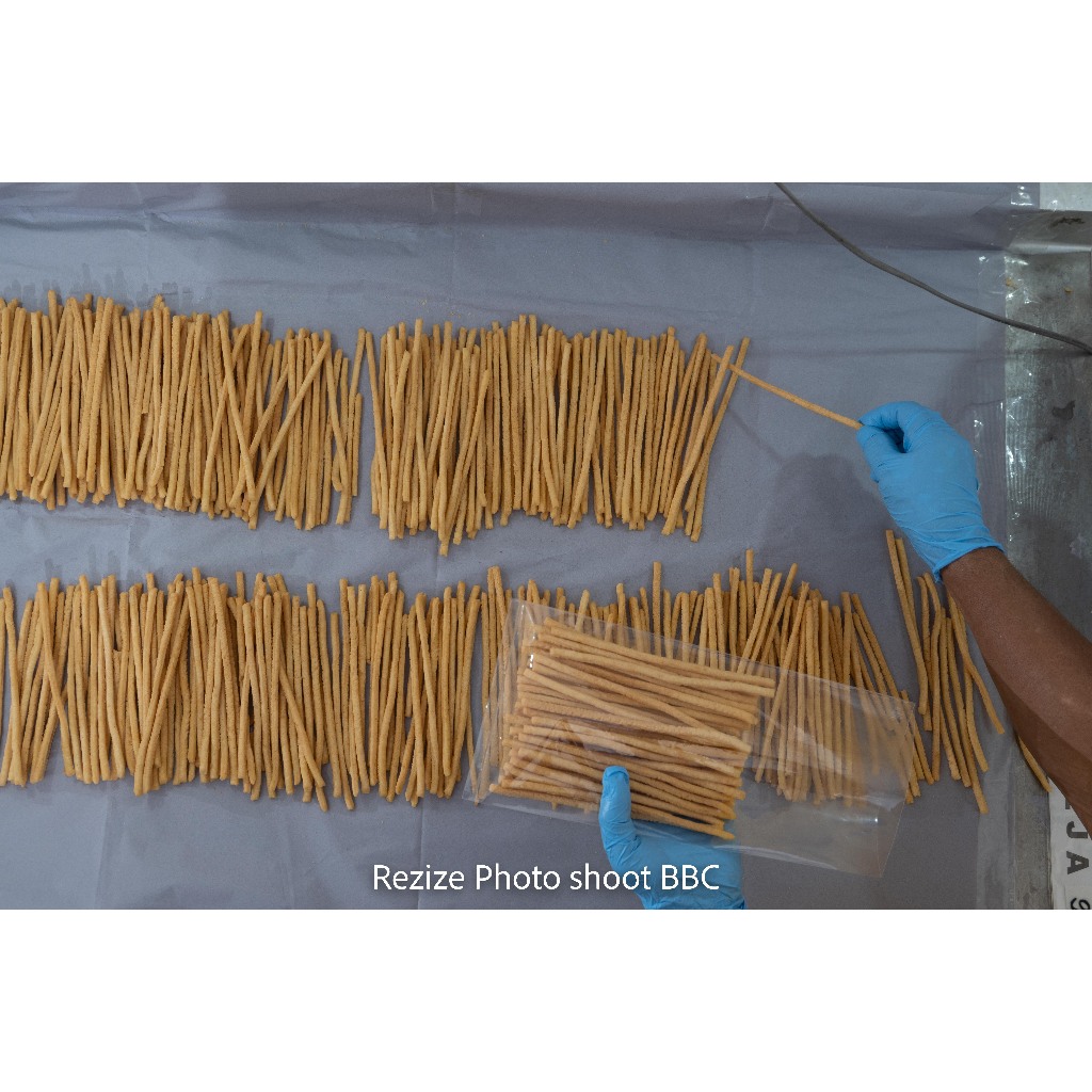 

bGF Baros Gouda Cheese Stick 150 Gr Cheese Stick Keju Asli Gouda Cemilan Renyah Snack Keju Stik Keju