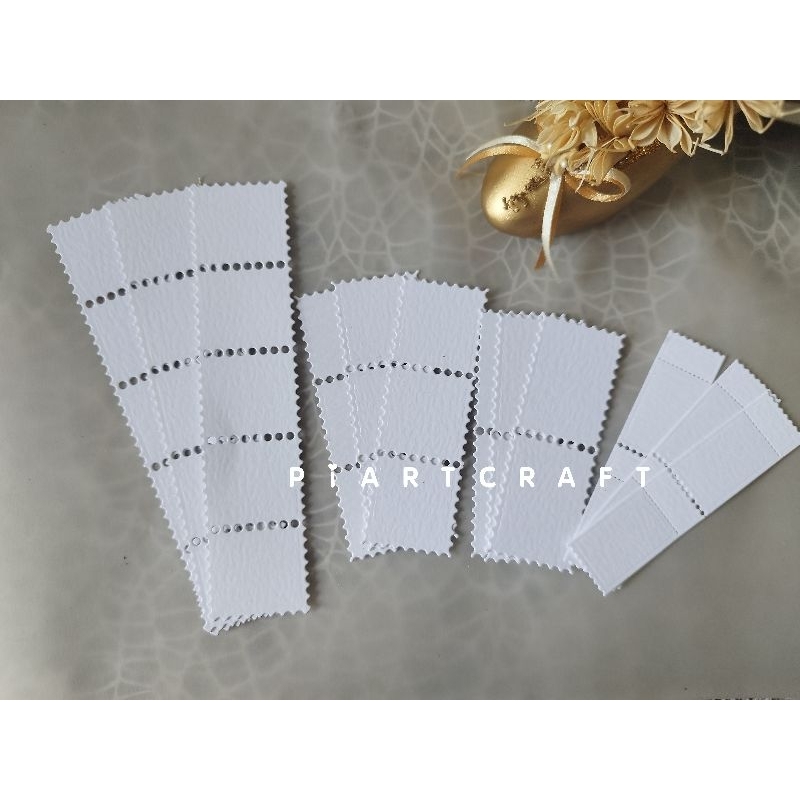 

postage stamp strip (1) - isi 3 set (12 pcs)- Dies cut / cut dies DIY scrapbook / vintage journal / album