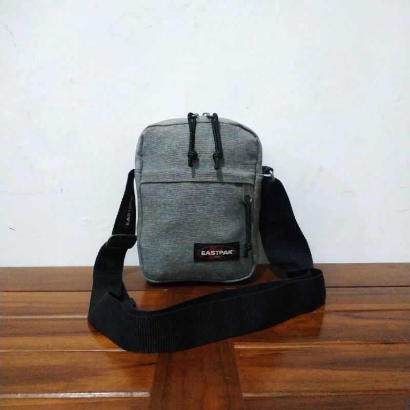 sling bag | tas slemapang EASTPAK