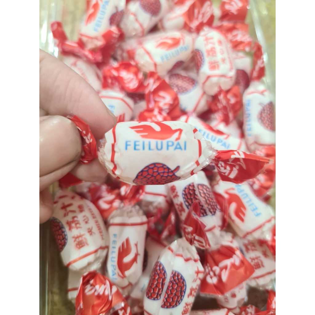 

PERMEN LECI LYCHEE FEILUPAI ISI 15 BUTIR PERMEN JAJANAN JADUL
