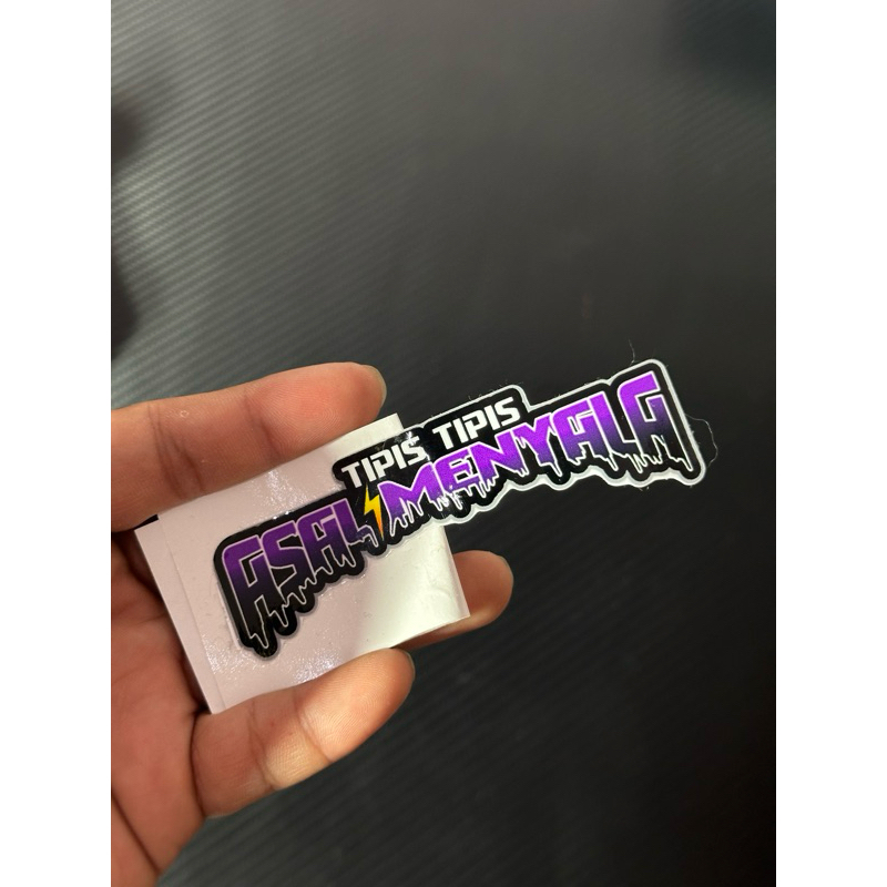 

STIKER TIPIS TIPIS ASAL MENYALA