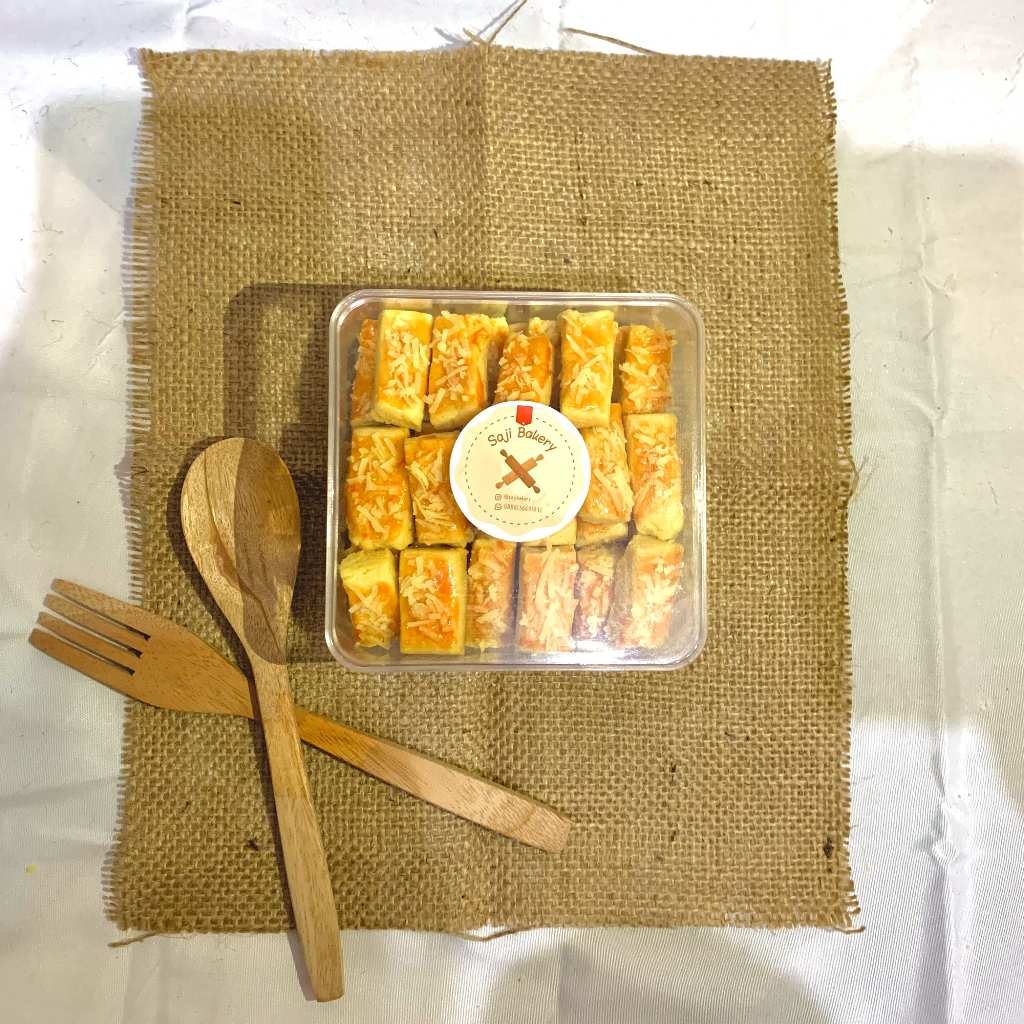 

kastengel keju kue kering premium