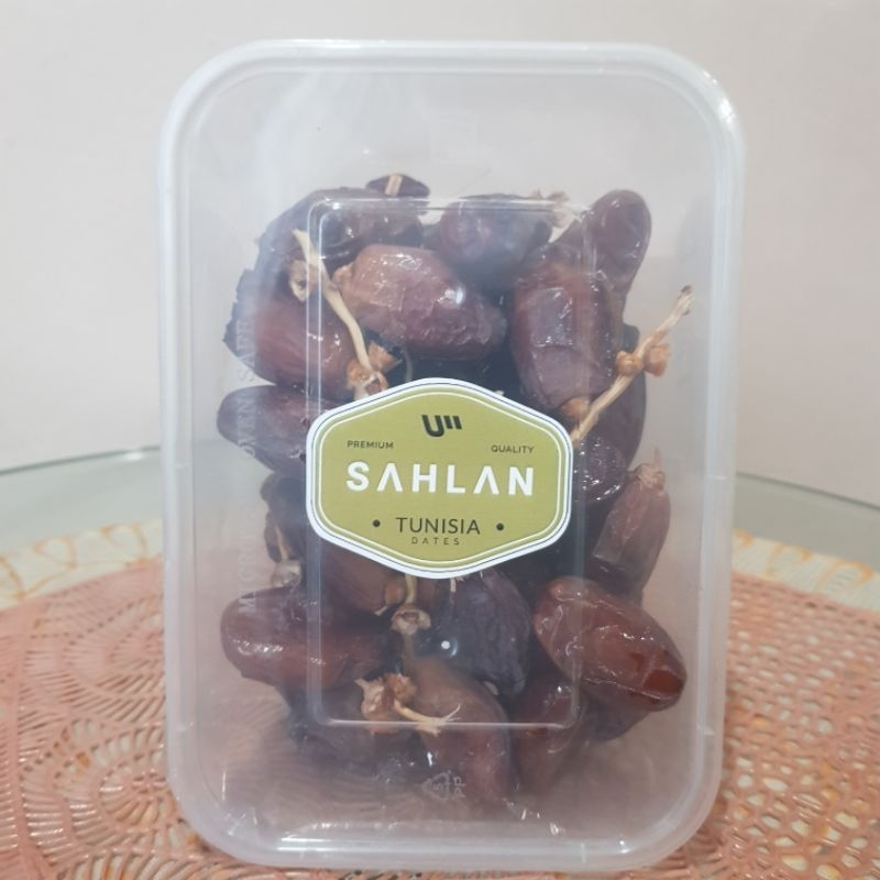 

kurma tunis tangkai 500gram