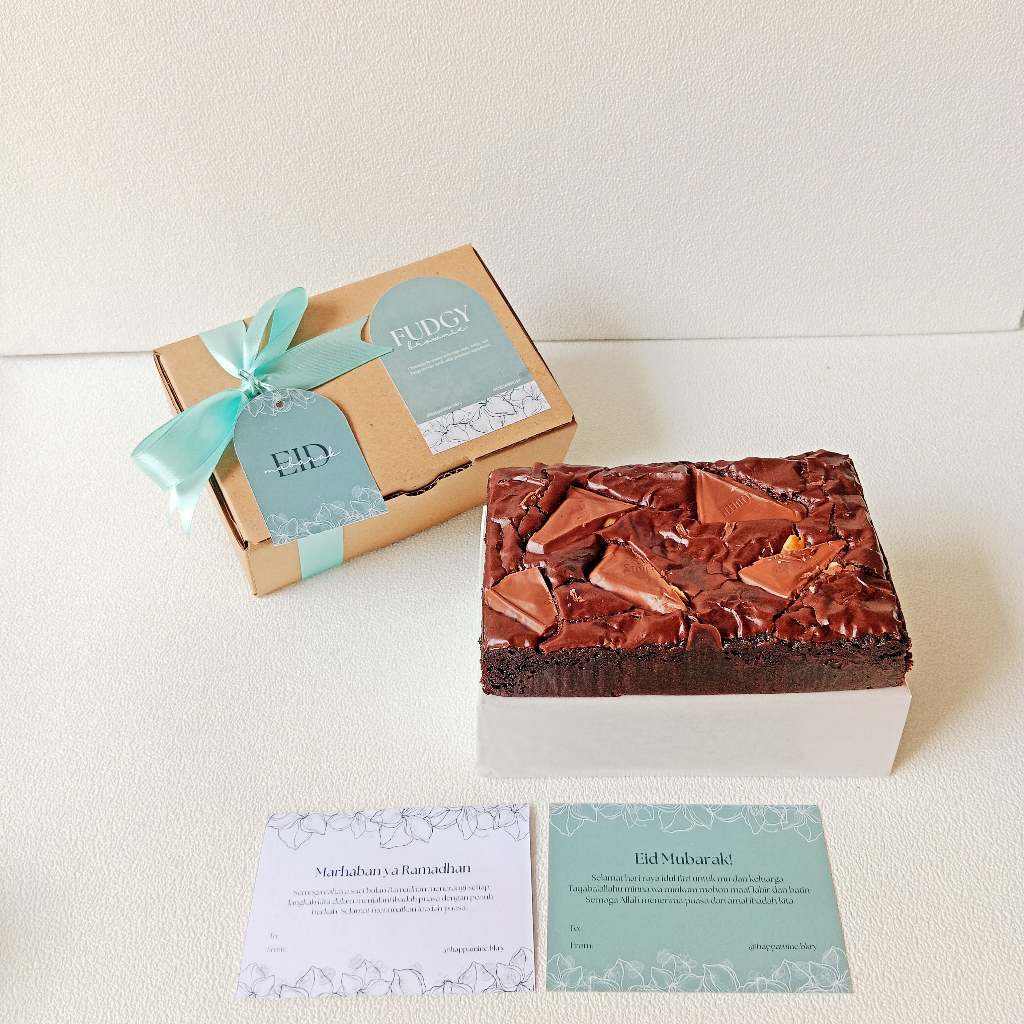 

HAMPERS EID & RAMADHAN | Reguler (15x10cm) |Happamine Fudgy Brownies