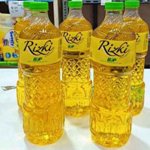 

(JATIM) MINYAK GORENG RIZKI / RIZKY 900ML