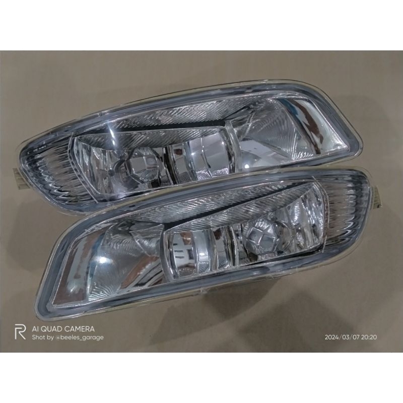 Foglamp Kijang Kapsul 2003-2004 Altis 2004-2006