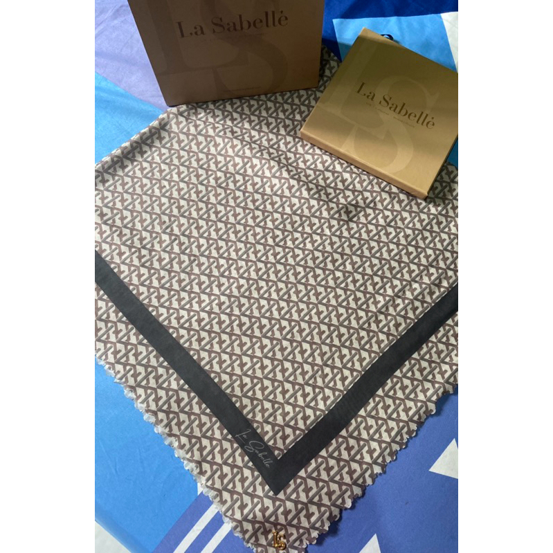 Preloved Lasabelle,Dona scraf,Ayu lestari