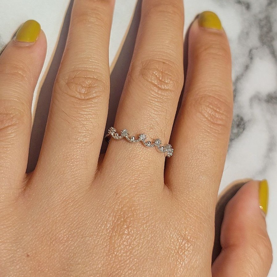 Perhiasan Wanita Cincin Emas Putih Fashion Zircon 1.18 Gram Uk 16,5 750 17K (CH195)