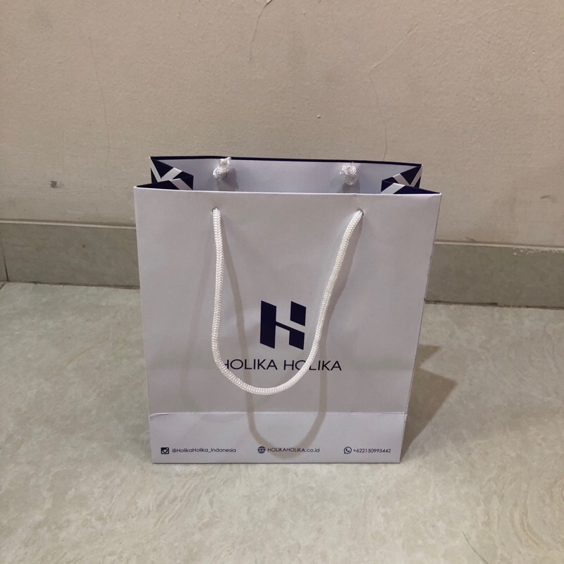 

paper bag/paperbag/tas kertas/HOLIKA/ZAP/WGC/EVERBEST