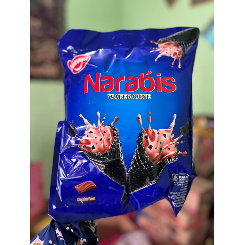 

Naraya Narabis Wafer Cone isi Cream 220gr Original Strawbery Flavour