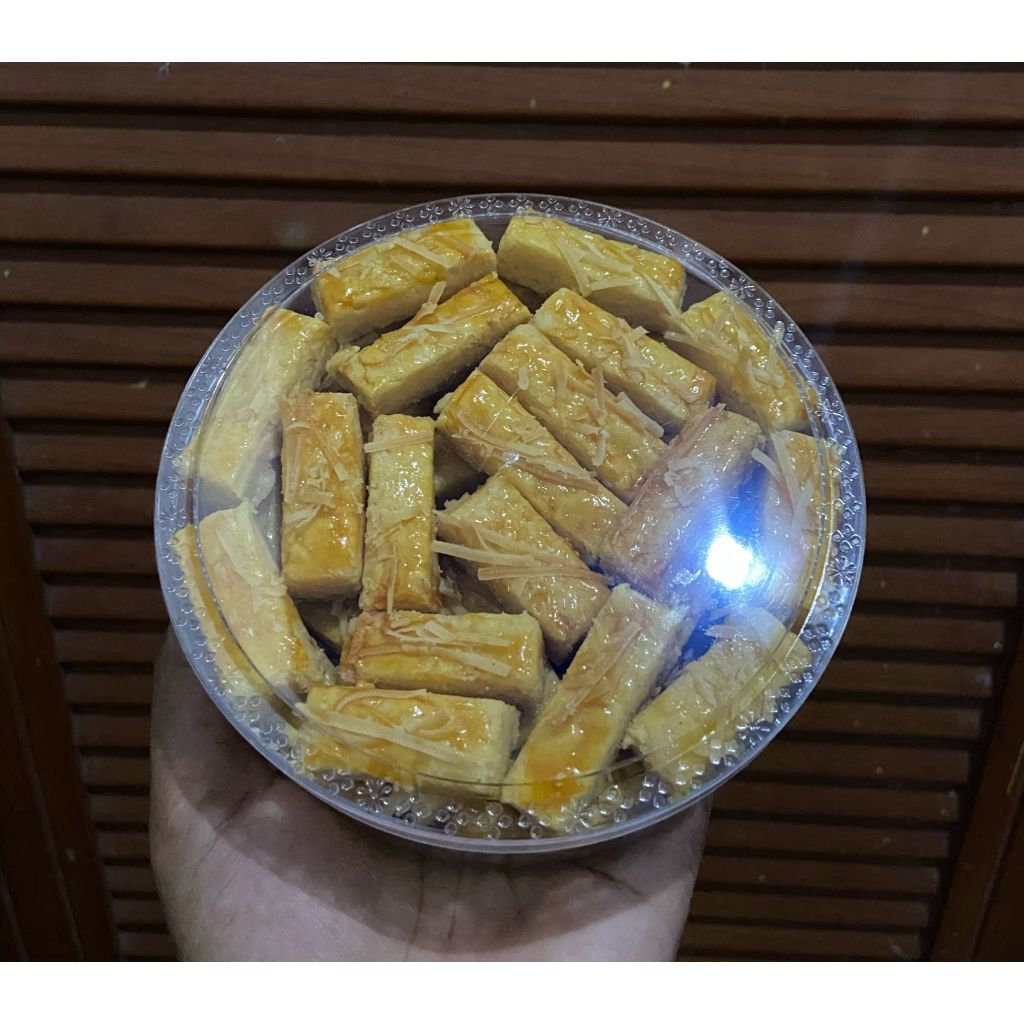 

Kue Kering Kastengel HOME MADE 250gr