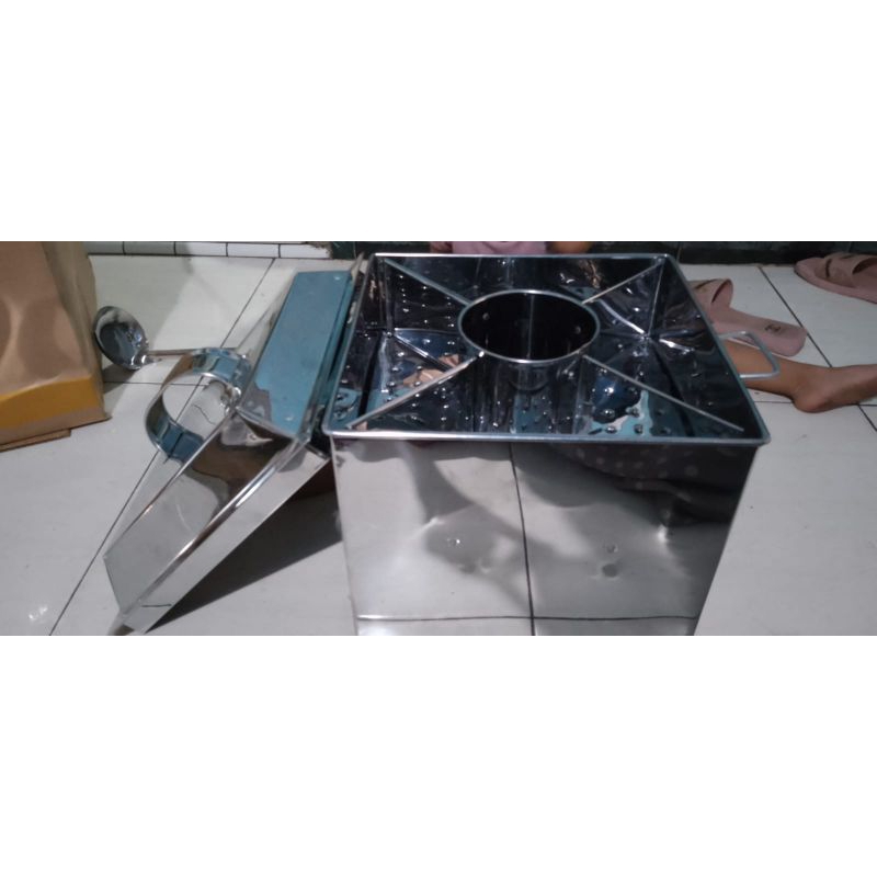 Dandang bakso kotak sekat 4 stenlis tebal
