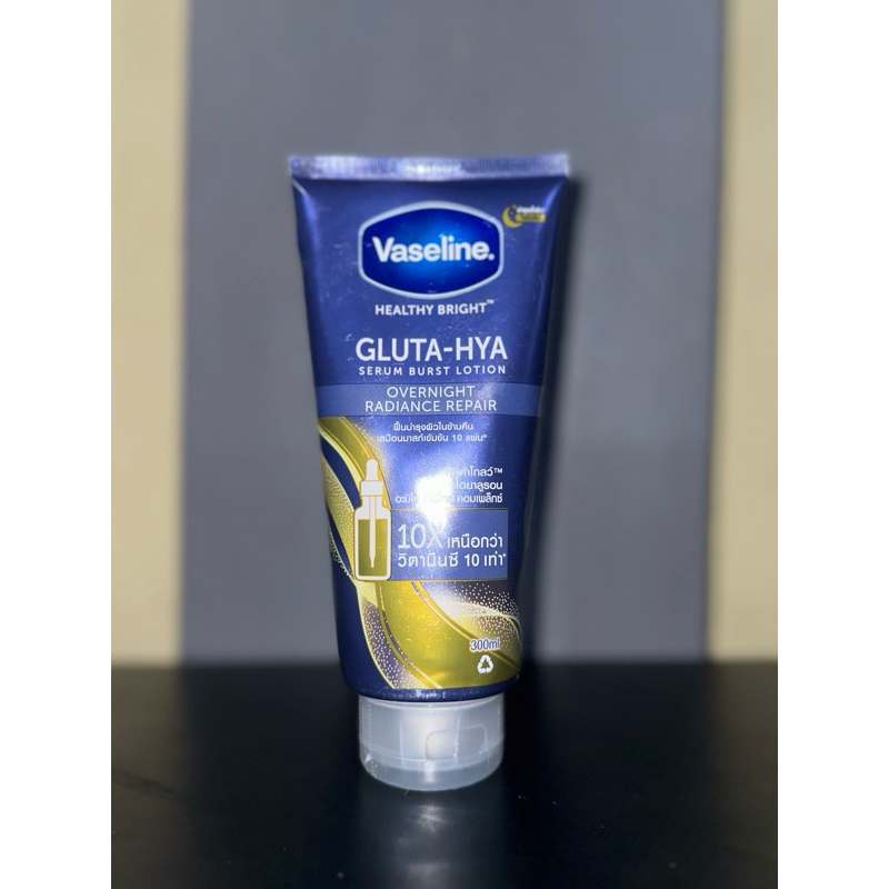 Vaseline Gluta Hya Thailand Overnight