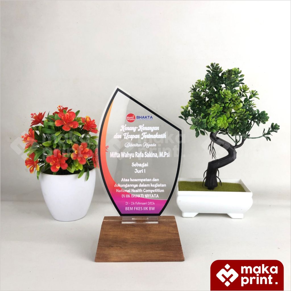 PLAKAT AKRILIK MURAH - VANDEL MINI + TATAKAN KAYU COKLAT