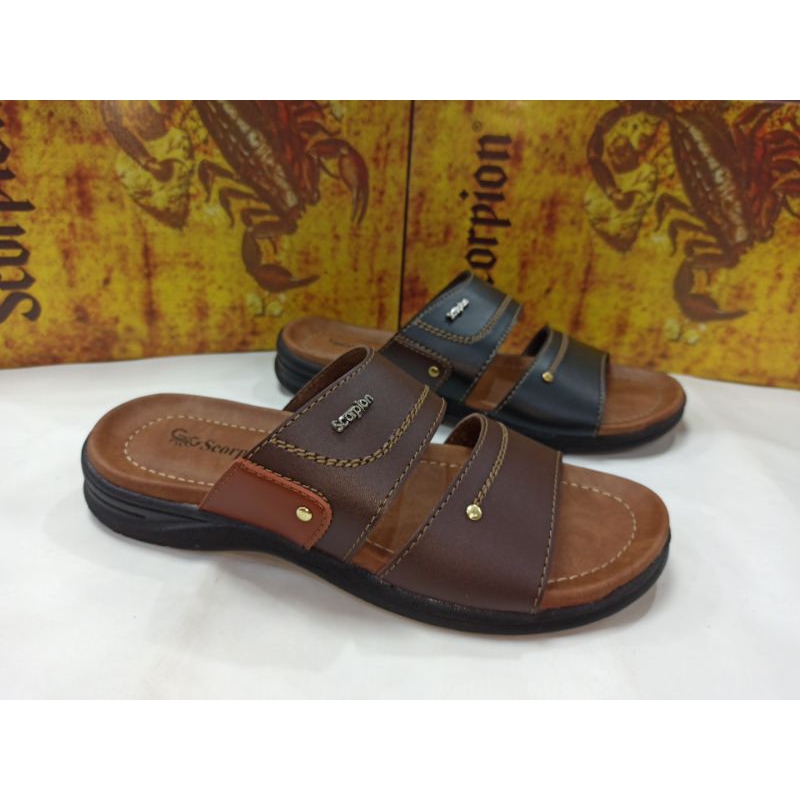 Scorpion Sandal Pria PU Leather