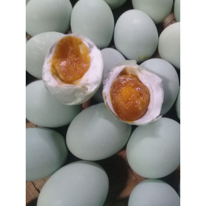 

Telur asin bebek angonan khas brebes ( paket hemat 10 butir 50k )