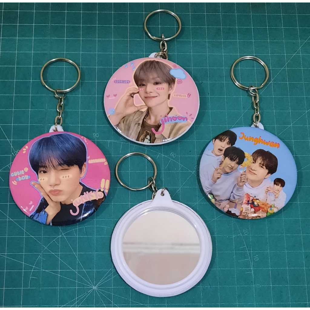 Freebies Kpop Treasure Gantungan Kunci Cermin 58mm/Ganci Cermin Kpop Treasure/Bisa custom Desain lai