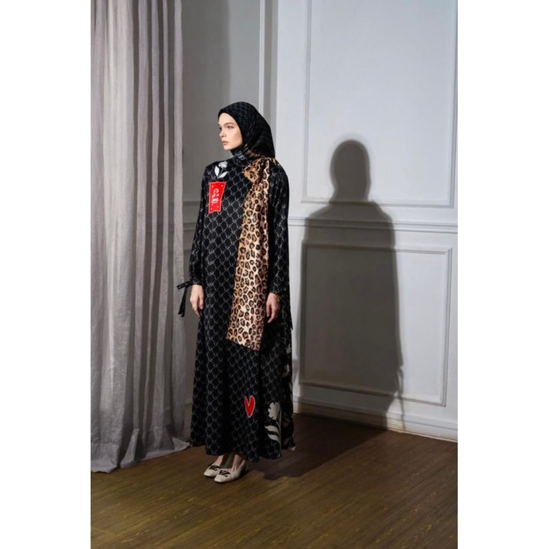 CHIMERICAL DRESS ALA VZ #vivizubedi