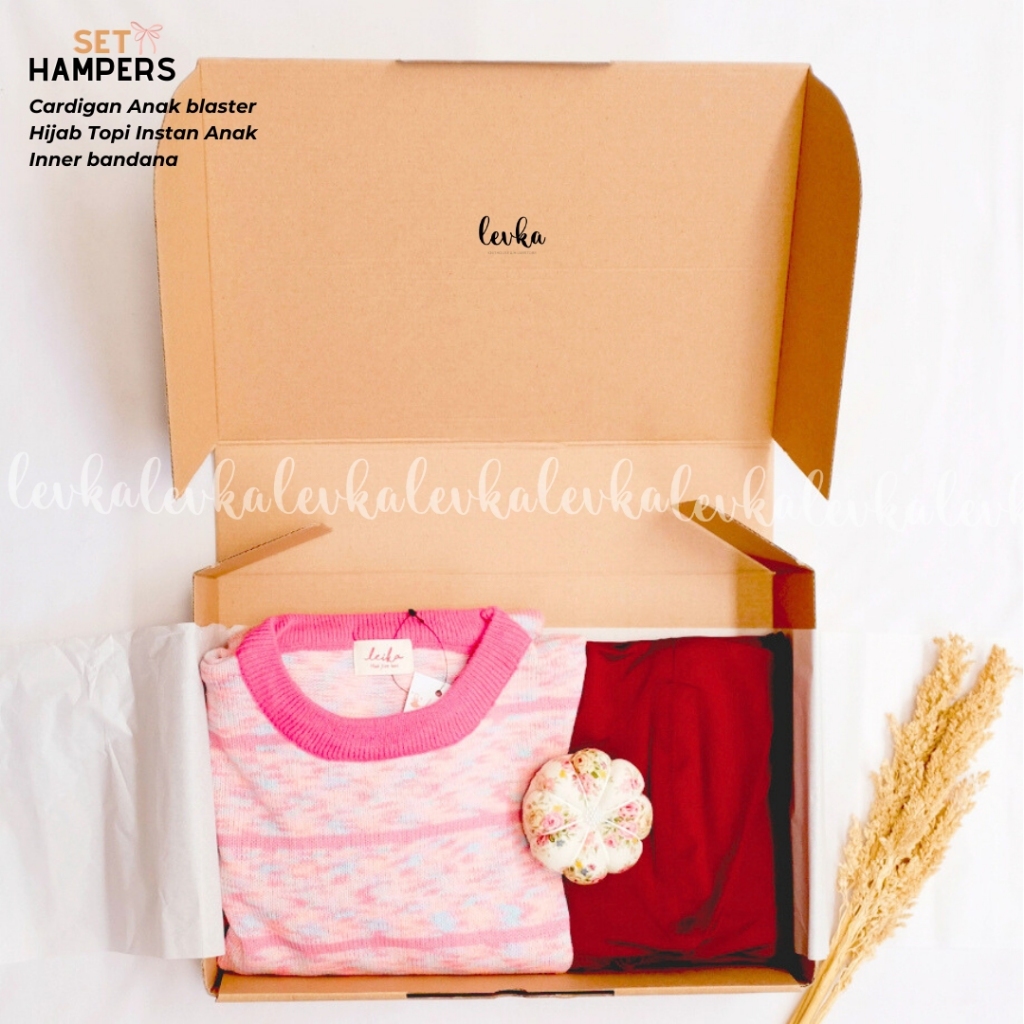 HAMPERS HIJAB / KADO ULANG TAHUN DEWASA / SWEATER CEWEK / HAMPERS GIFT BOX SET HIJAB CARDIGAN
