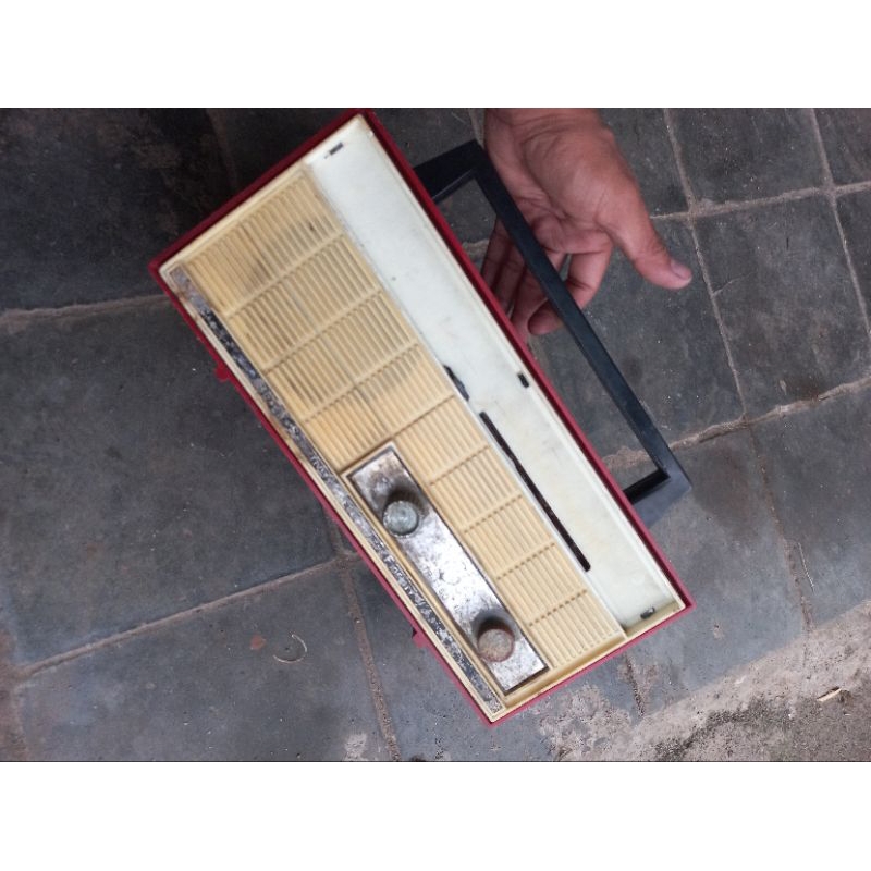casing box bodi radio telesonic TR 1150 merah jadul display