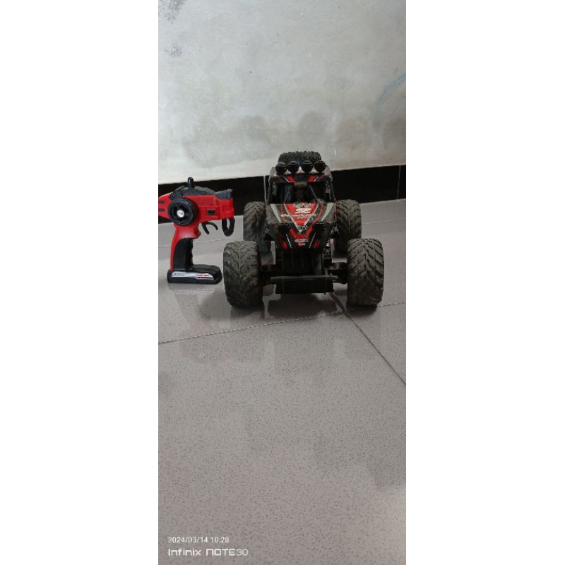 MOBIL RC BEKAS UKURAN BESAR
