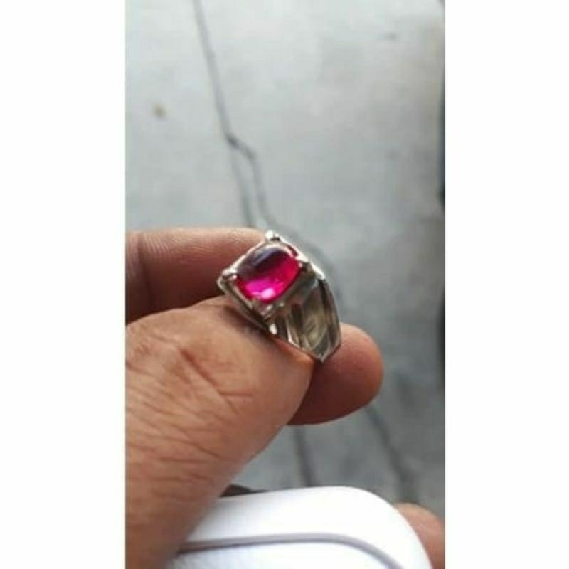 barang antik batu akik merah