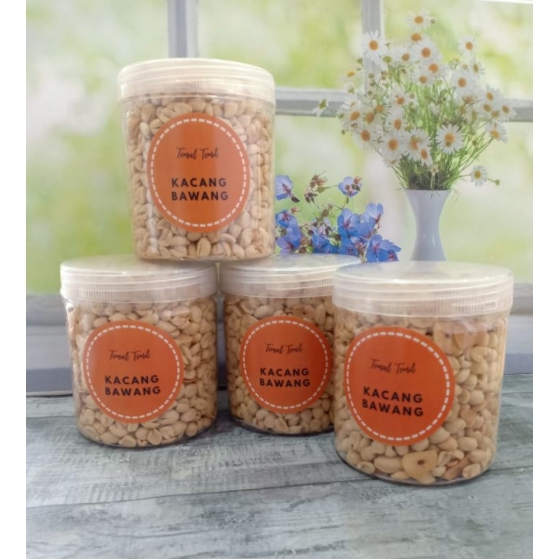 

KACANG BAWANG PREMIUM FREE BOX HAMPERS LEBARAN