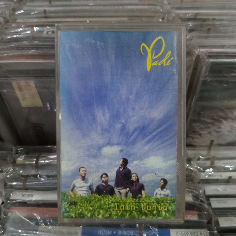 Kaset Original Padi - Dunia Lain