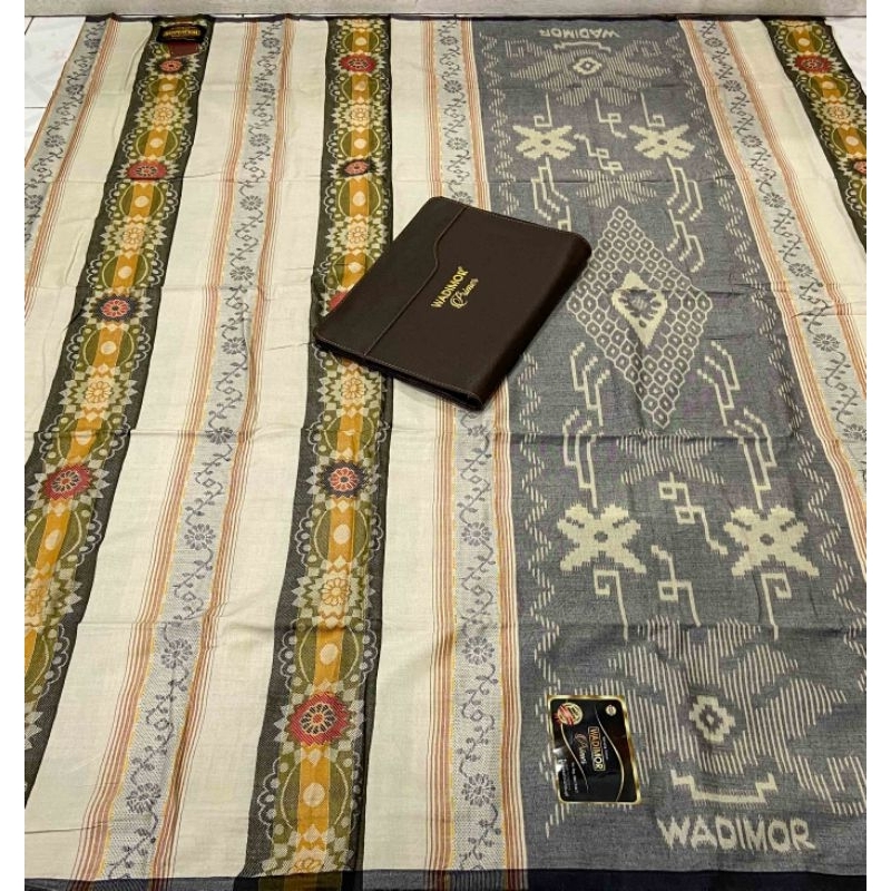 Wadimor Primer Dompet Sarung Tenun Jacquard Songket