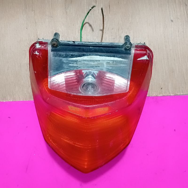 lampu belakang cb 150R old original seken