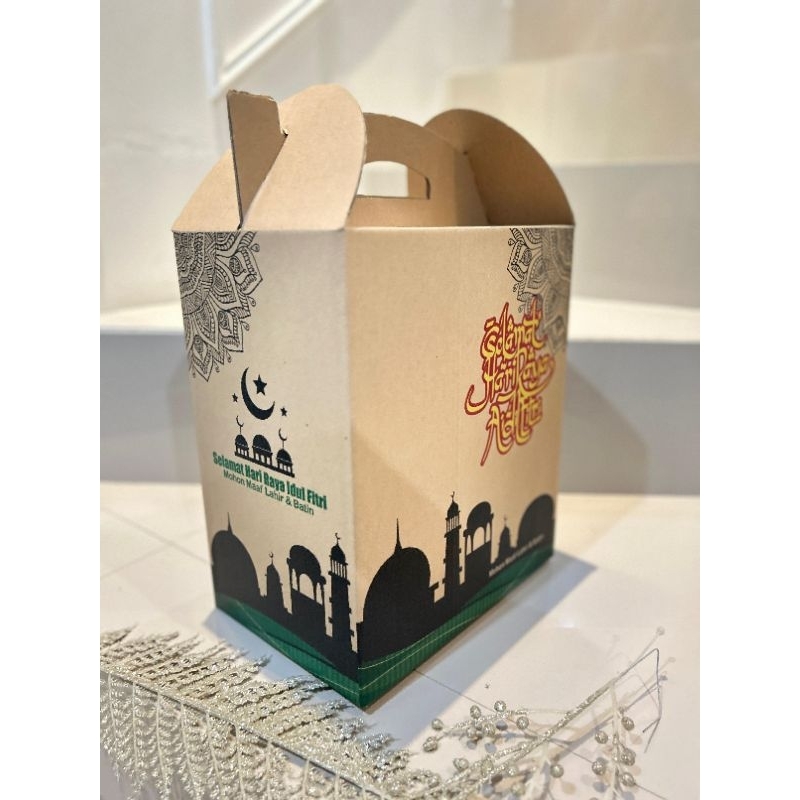 

Kardus/Box Parcel Jinjing Lebaran