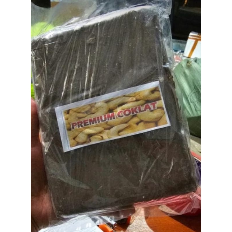 

COKLAT BLOK BAHAN SILVERQUEEN 350 GR