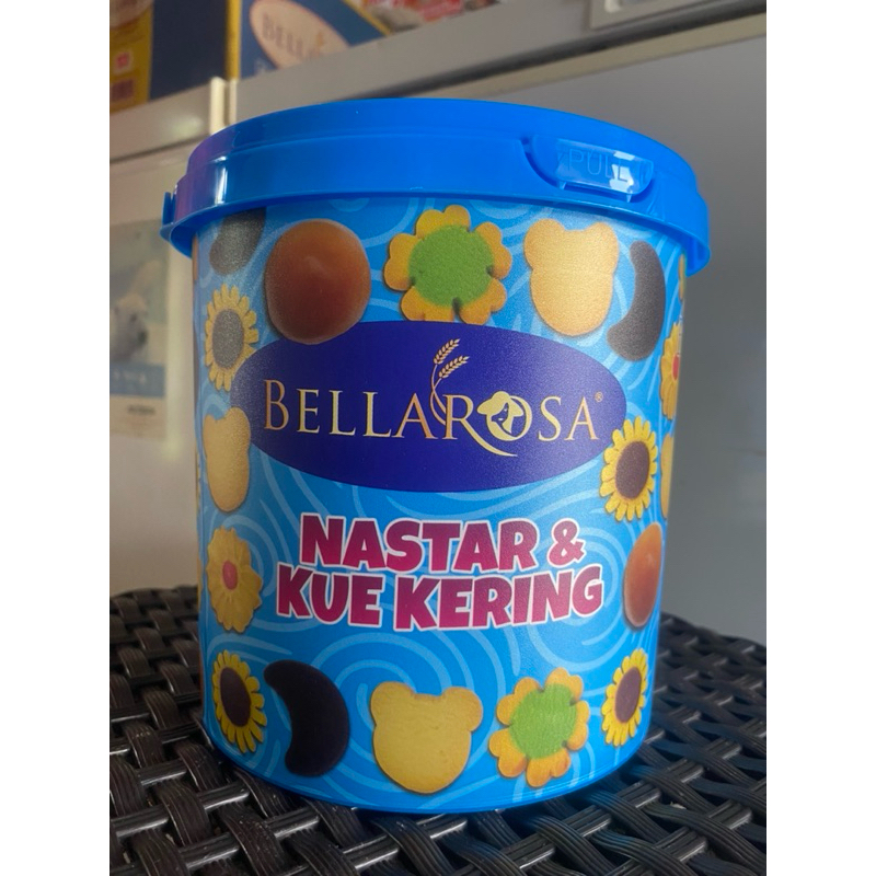 

KUE KERING DAN NASTAR BELLAROSA